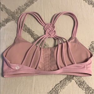 light purple lululemon sports bra